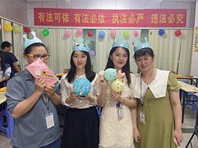 Tình yêu bắt đầu từ cuộc gặp gỡ, tình cảm kéo dài cùng sự đồng hành | Buổi tiệc sinh nhật quý I của nhà máy Nam Hoa được tổ chức ấm áp